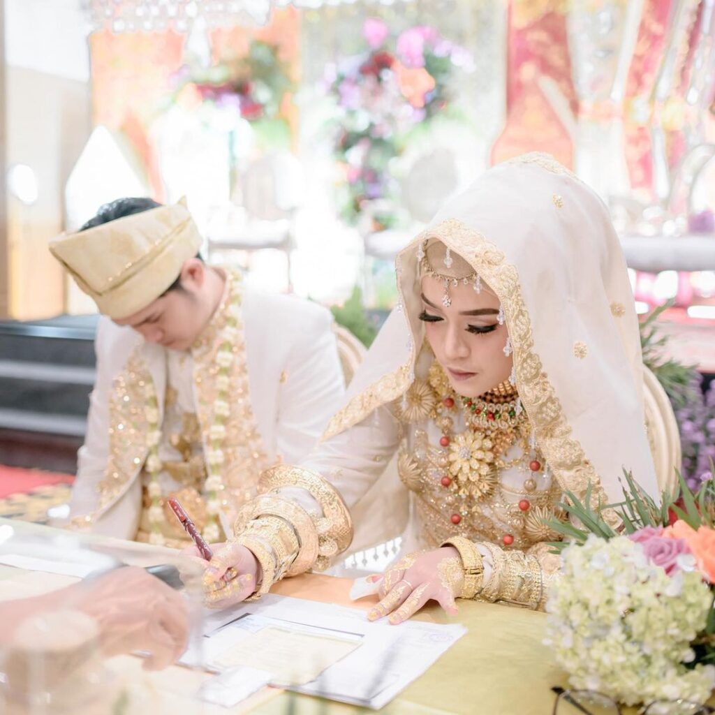 Dinda Sakato Wedding Organizer Harga wedding organizer pernikahan yang terjangkau